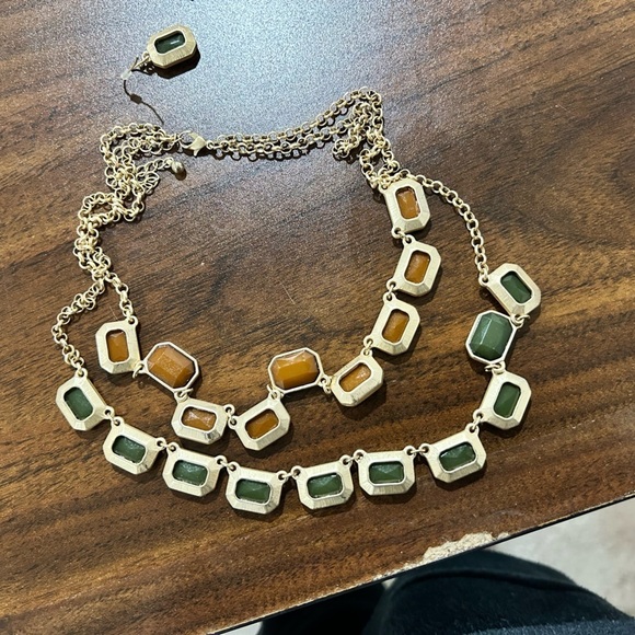 Rectangular Stone Necklace - Picture 4 of 7